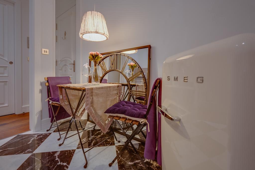 Purple Dog Suites Leon Room photo